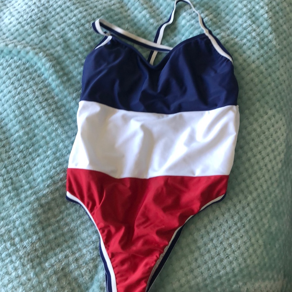 Bathing suit